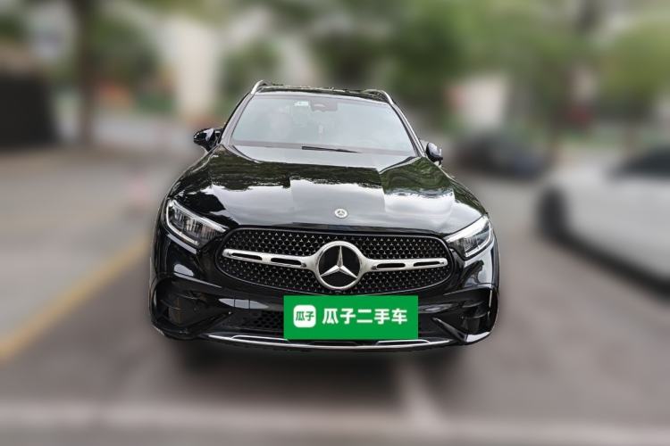 Used Mercedes-Benz GLC 2023 GLC 300 L 4MATIC Dynamic 7-Seater Front