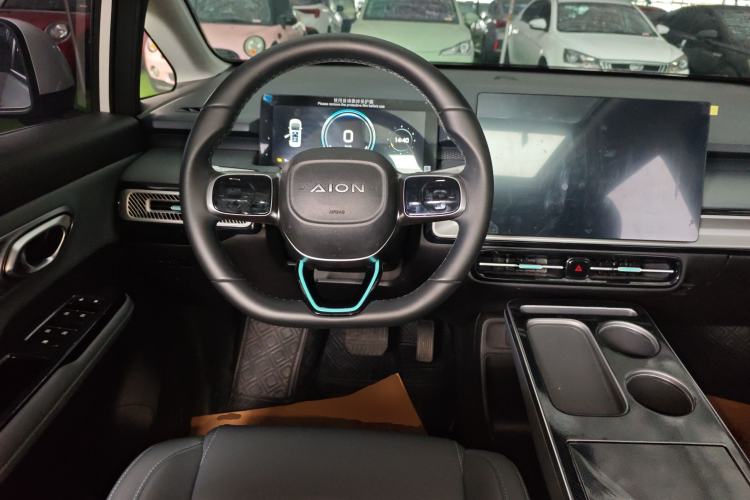 Used AION Y 2024 Younger Star Edition