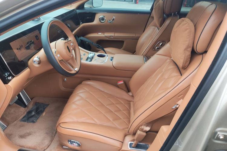 Used Hima S800 2025 Model, Range-Extended Starlight Prestige Edition, 5 Seats Left Front Seat