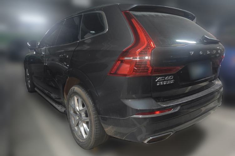 Used Volvo XC60 2021 T5 4x4 Smart Luxury Edition