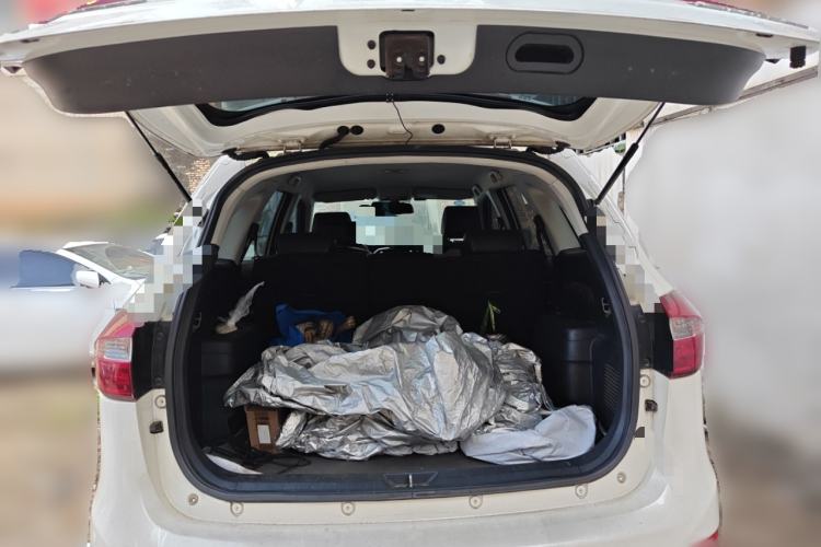 Used JMC Yusheng S350 2016 2.4T Automatic 4x4 Diesel Luxury 5-Seater