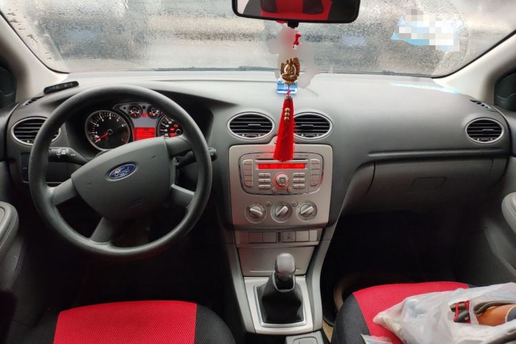 Used Ford Focus 2013 Hatchback Classic 1.8L Manual Base Model