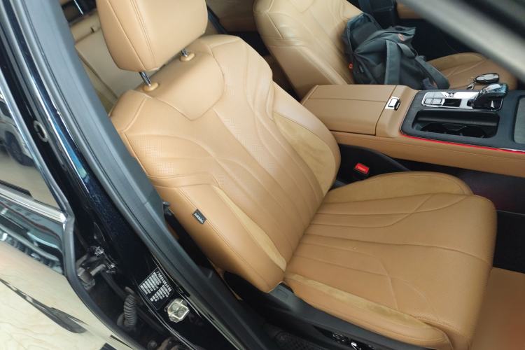 Used GAC Trumpchi ES9 2024 PHEV with 143 km Max Right Front Seat