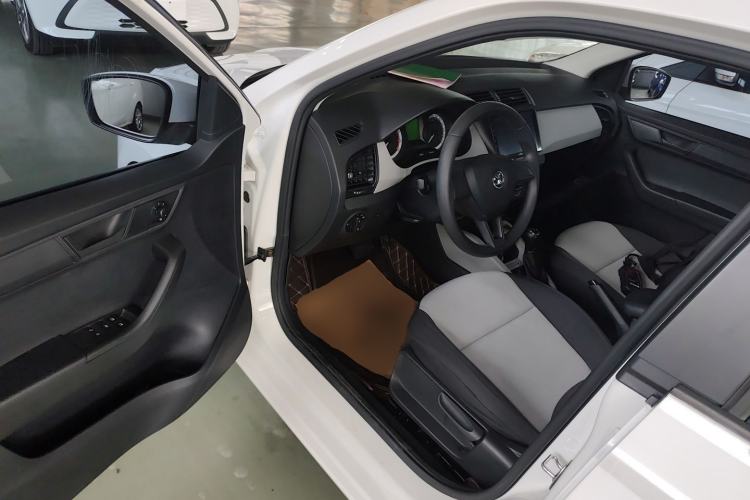 Used Skoda Fabia 2017 1.4L Automatic Car Enjoy Edition
