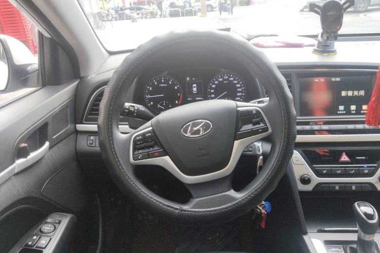 Used Hyundai Elantra (6th Generation / Lingdong) 2016 1.6L Automatic ZhiXuan – Elite Version Steering Wheel