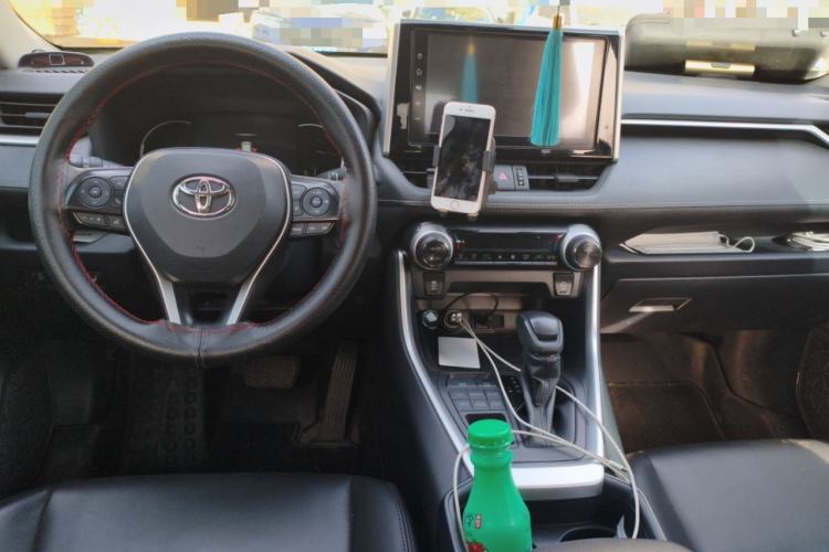 Used Toyota RAV4 2020 2.0L CVT 4x4 Trend Edition
