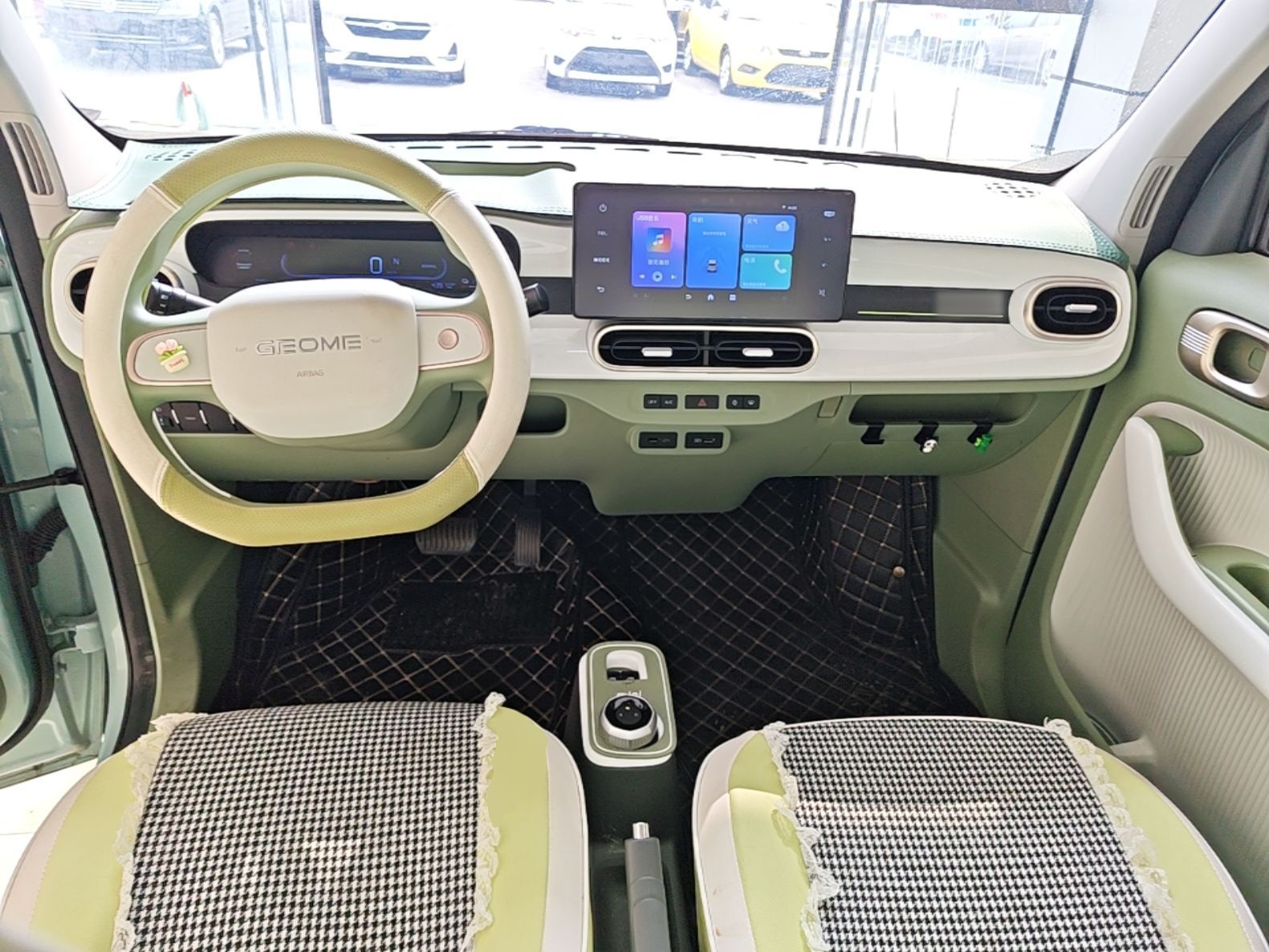 Geely Galaxy Panda 2025 210 km – Yuanqi Bear — снимка 12