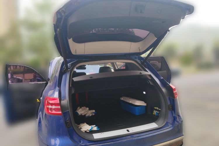 Used Hongqi HS5 2019 2.0T Smart Connect Flagship All-Wheel-Drive Version Trunk