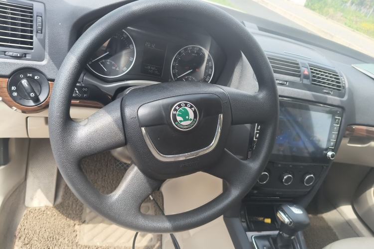 Used Skoda Octavia 2010 1.8TSI DSG Yijun Edition
