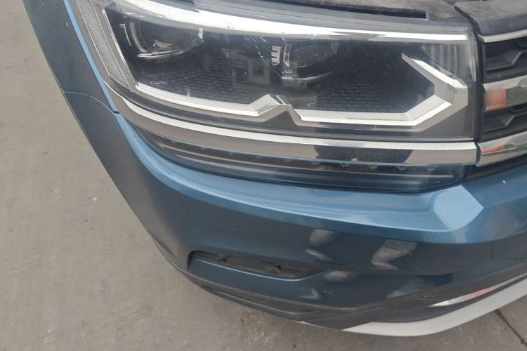 Used Volkswagen Tharu 2019 280TSI Two-Wheel Drive Flagship Version China VI Standard Right Front Headlight