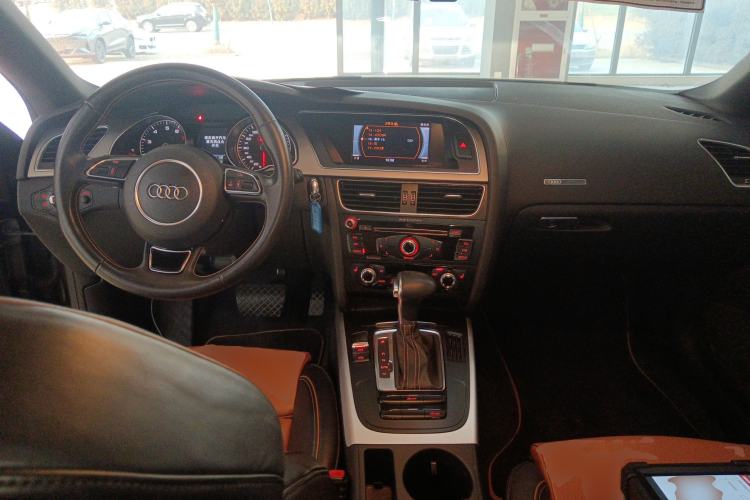 Used Audi A5 2014 Coupe 45 TFSI Fashion Edition
