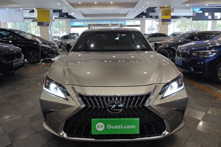 Used Lexus ES 2022 200 Excellence Edition