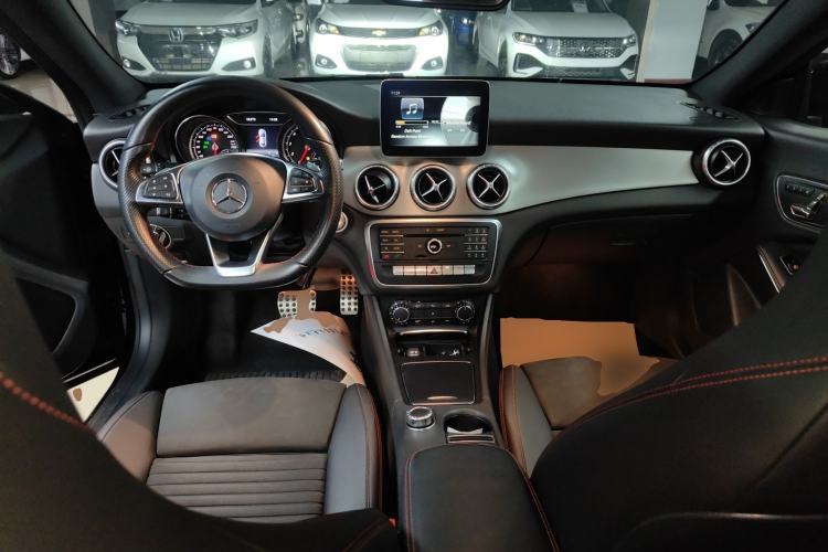 Used Mercedes-Benz CLA 2017 CLA 220 4MATIC
