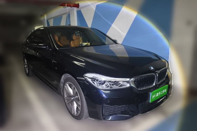 Used BMW 6 Series GT 2019 630i M Sport Package Front Right 45 Deg
