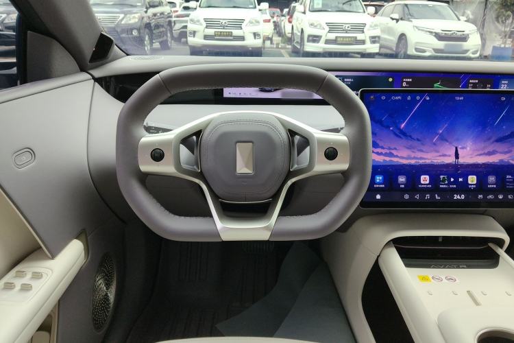 Used Avatr 06 2025 Max Extended-Range Edition Steering Wheel