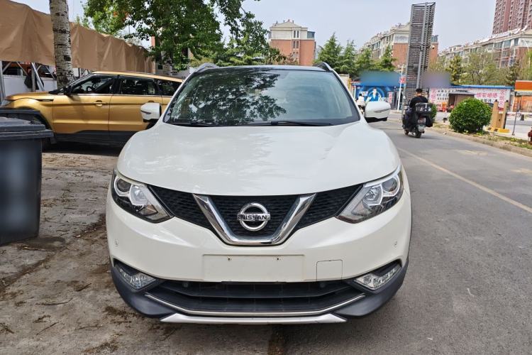 Used Nissan Qashqai 2016 2.0L CVT Flagship Edition Front