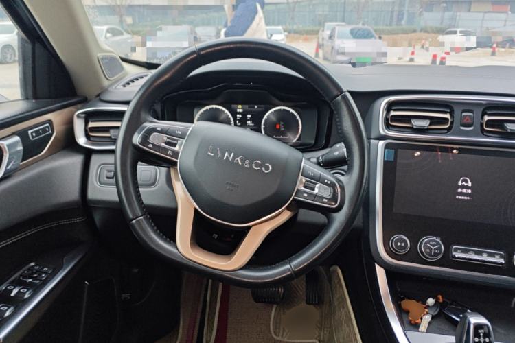 Used Lynk & Co 01 2019 2.0T Two-Wheel-Drive Pro Version China VI Standard