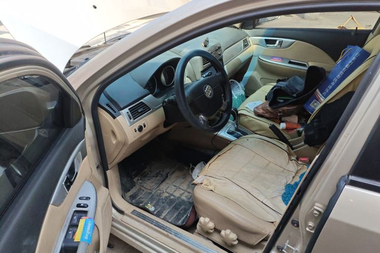 Used Buick Excelle 2013 1.5L Automatic Classic Model
