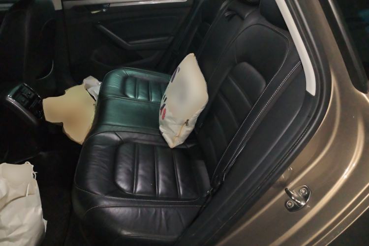 Used Volkswagen Passat 2017 280TSI DSG Luxury Edition Left Rear Seat