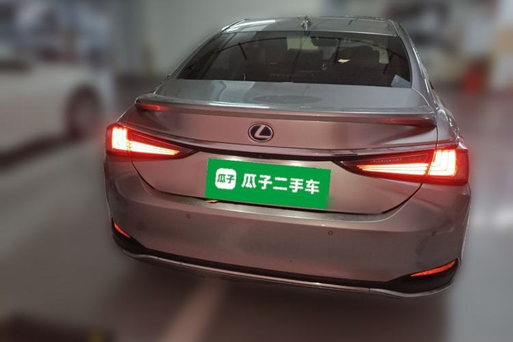 Used Lexus ES 2021 300h Excellence Edition