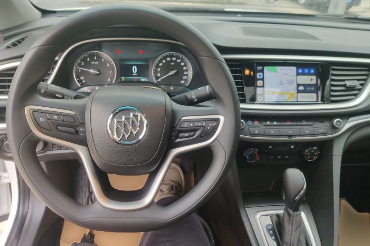 Used Buick GT 2021 Revised Version Flagship 1.5L Automatic Elite Edition Center Console