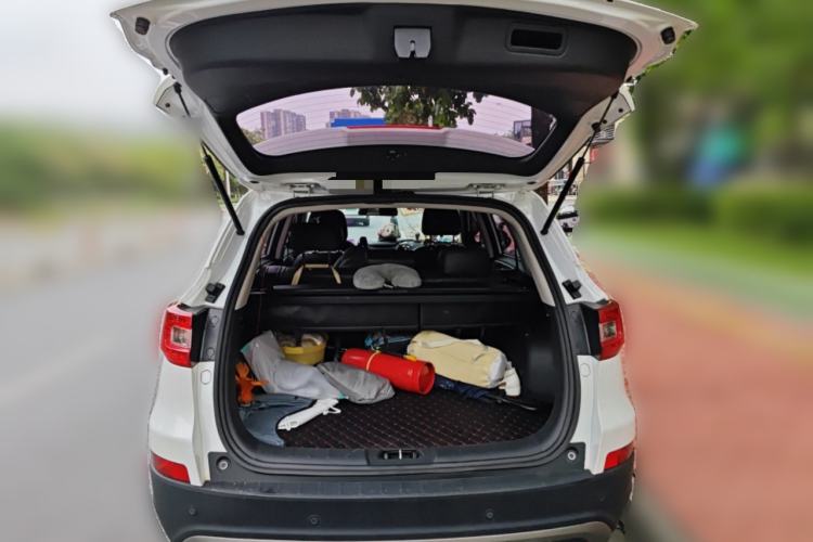 Used CHANGAN CS75 2016 1.8T Automatic Elite Model China V Standard
