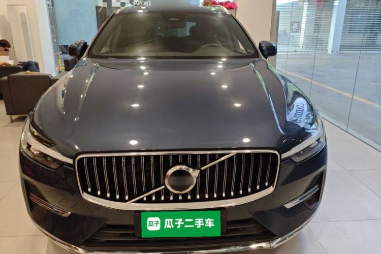 Used Volvo XC60 2024 B5 4x4 Smart Luxury Edition