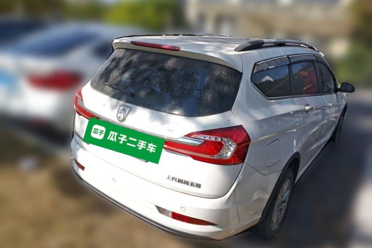 Used Baojun 310W 2017 1.5L Manual Fashion Model China V