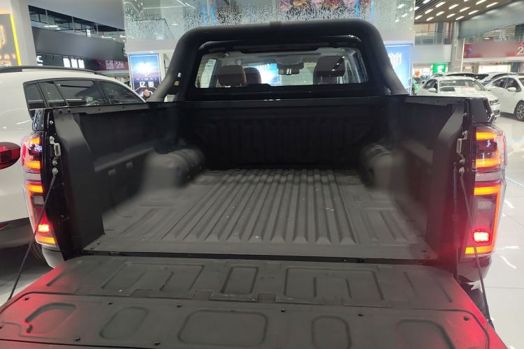 Used Great Wall Poer 2023 2.0T Off-Road Edition Automatic Diesel 4x4 Advanced Version
