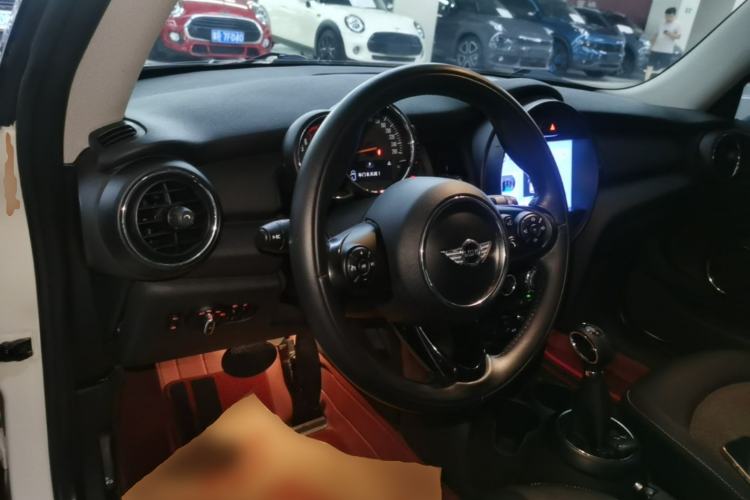 Used MINI 2014 1.2T ONE+