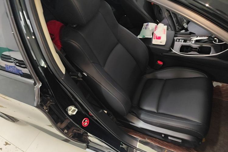 Used Honda Accord 2018 260TURBO Luxury Edition China VI Right Front Seat