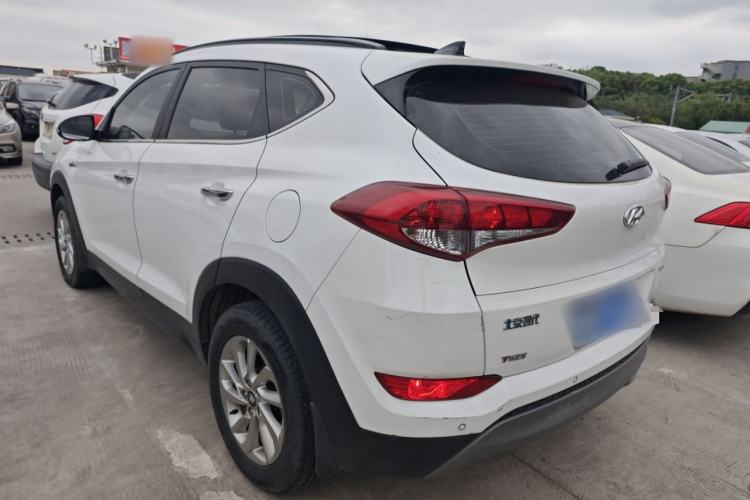 Used Hyundai Tucson 2015 1.6T Dual-Clutch Two-Wheel-Drive Smart Model
