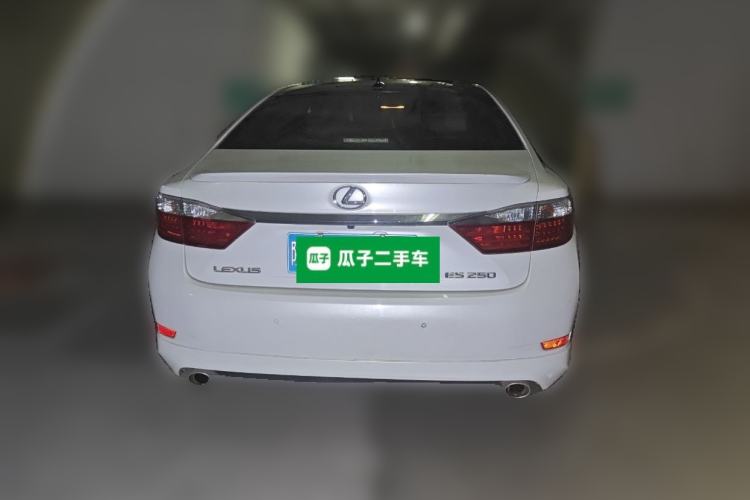 Used Lexus ES 2013 250 Luxury Edition
