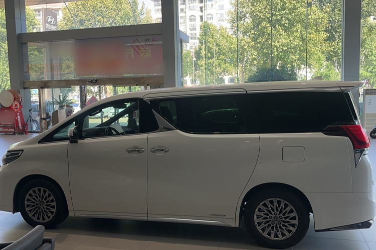 Used Lexus LM 2020 300h Seven-Seat Elegant Edition