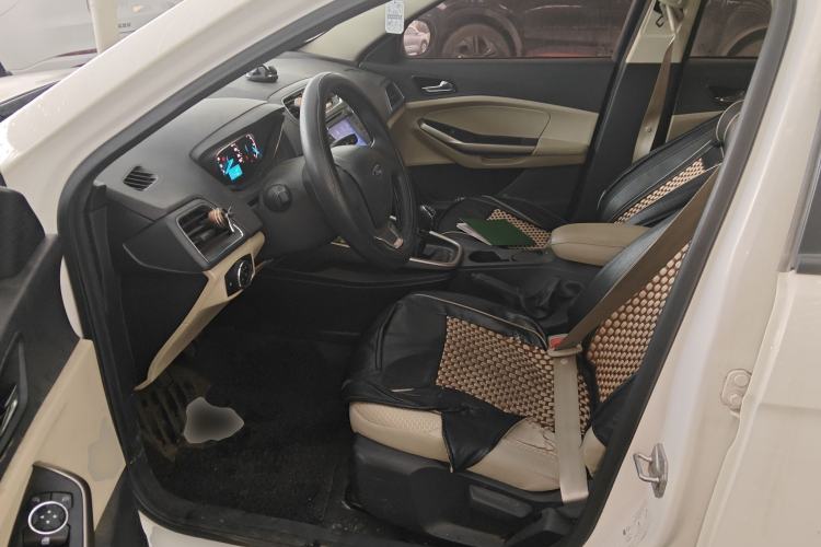 Used Ford Escort 2015 1.5L Manual Comfort Model
