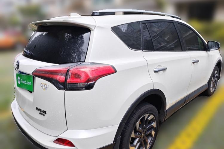 Used Toyota RAV4 2016 2.5L Automatic 4x4 Elite Edition