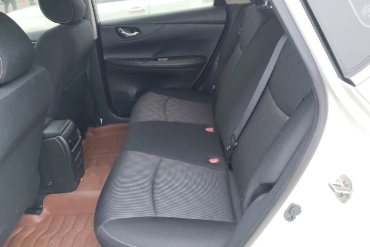 Used Nissan Tiida 2020 1.6L CVT Cool Edition
