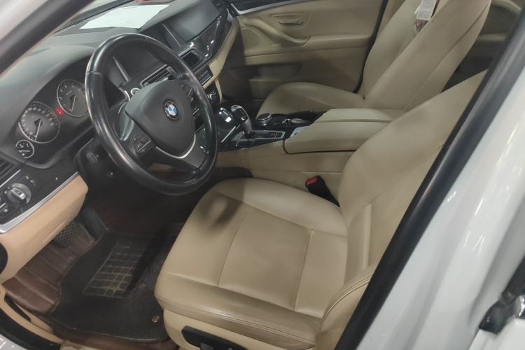 Used BMW 5 Series 2014 525Li Luxury Design Package
