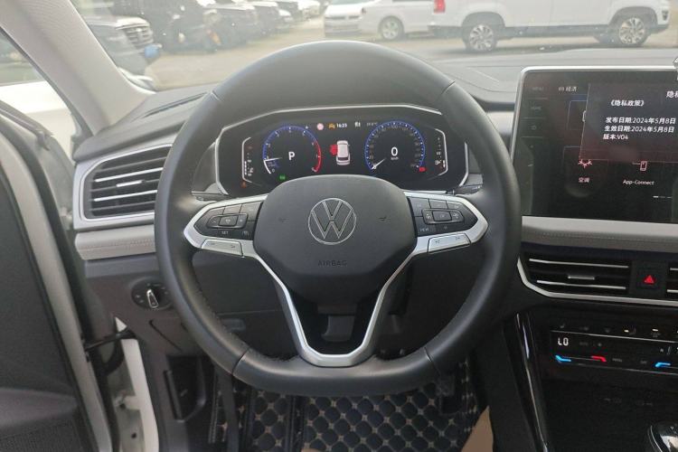 Used Volkswagen Tayron 2024 330TSI Two-Wheel Drive R-Line High-Energy Version