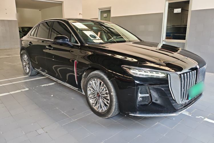 Used Hongqi H5 2024 1.5T DCT Smart Connect Flagship Edition Front Right 45 Deg