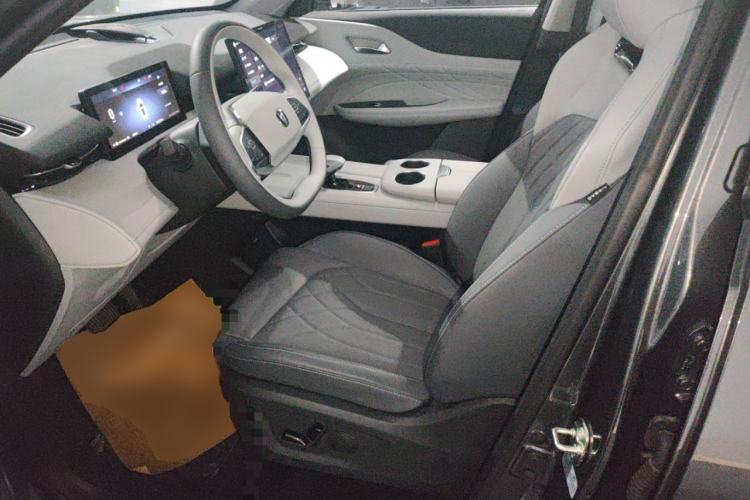 Used Changan UNI-Z New Energy 2024 Blue Whale Smart Electric iDD 125km Beyond Edition