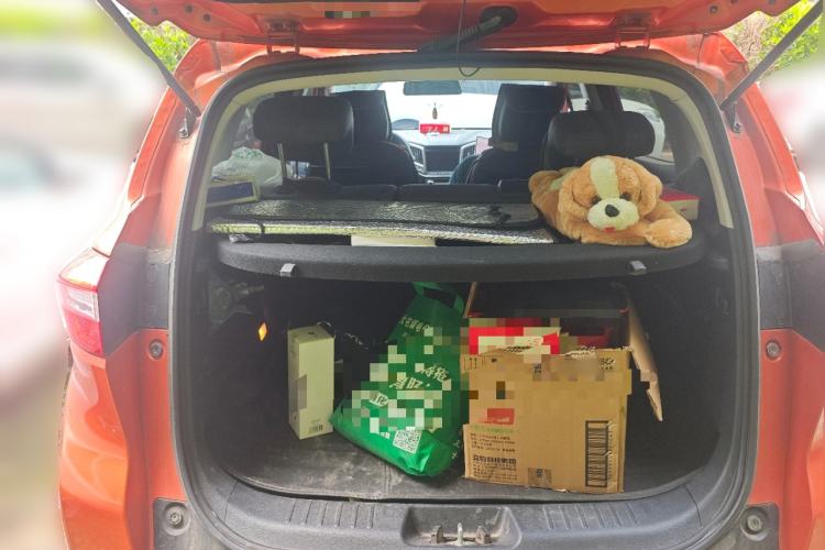 Used CHANGAN CS15 2016 1.5L Automatic Fashion Edition Trunk