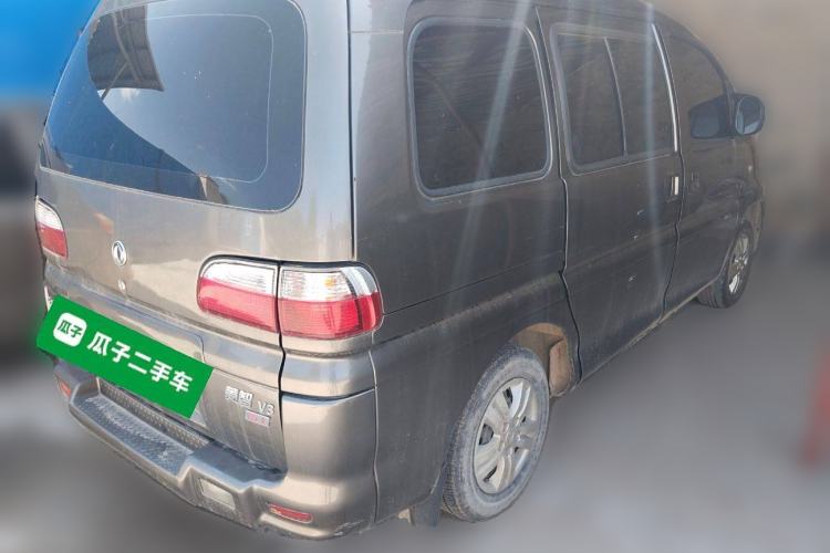 Used FORTHING Lingzhi 2015 V3 1.5L 7-Seater Comfort Model
