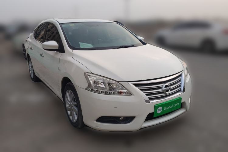 Used Nissan Sylphy 2014 1.6XV CVT Deluxe Edition Front Right 45 Deg