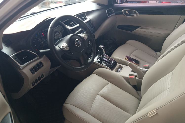 Used Nissan Sylphy 2019 1.6XV CVT Smart Connect Luxury Edition China VI Standard
