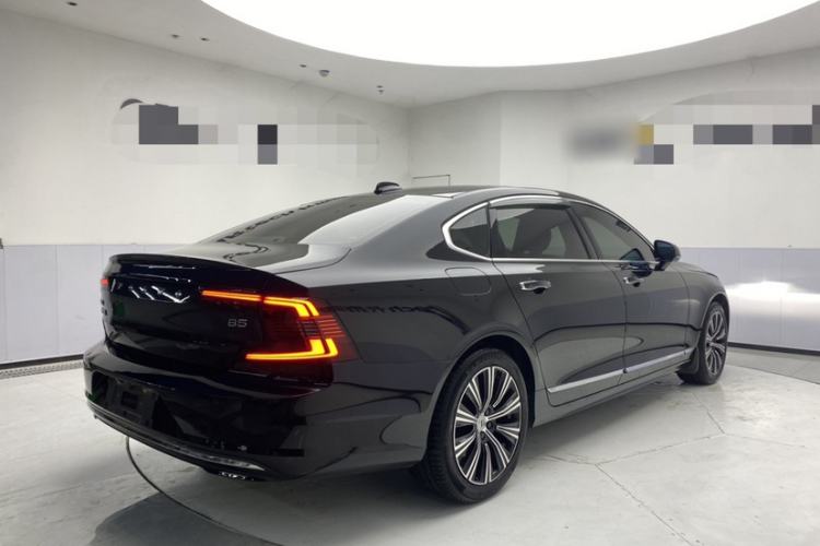 Used Volvo S90 2021 B5 Zhiyi Luxury Edition
