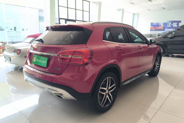 Used Mercedes-Benz GLA 2016 GLA 220 4MATIC Fashion Edition Rear Right 45 Deg