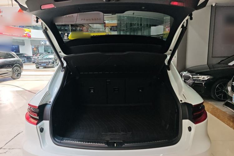 Used Porsche Macan 2017 Macan 2.0T
