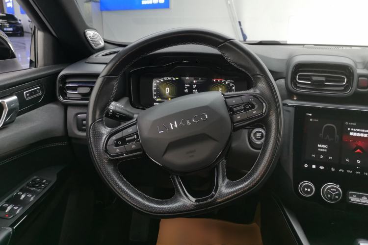 Used Lynk & Co 03 2022 2.0TD DCT JingPro
