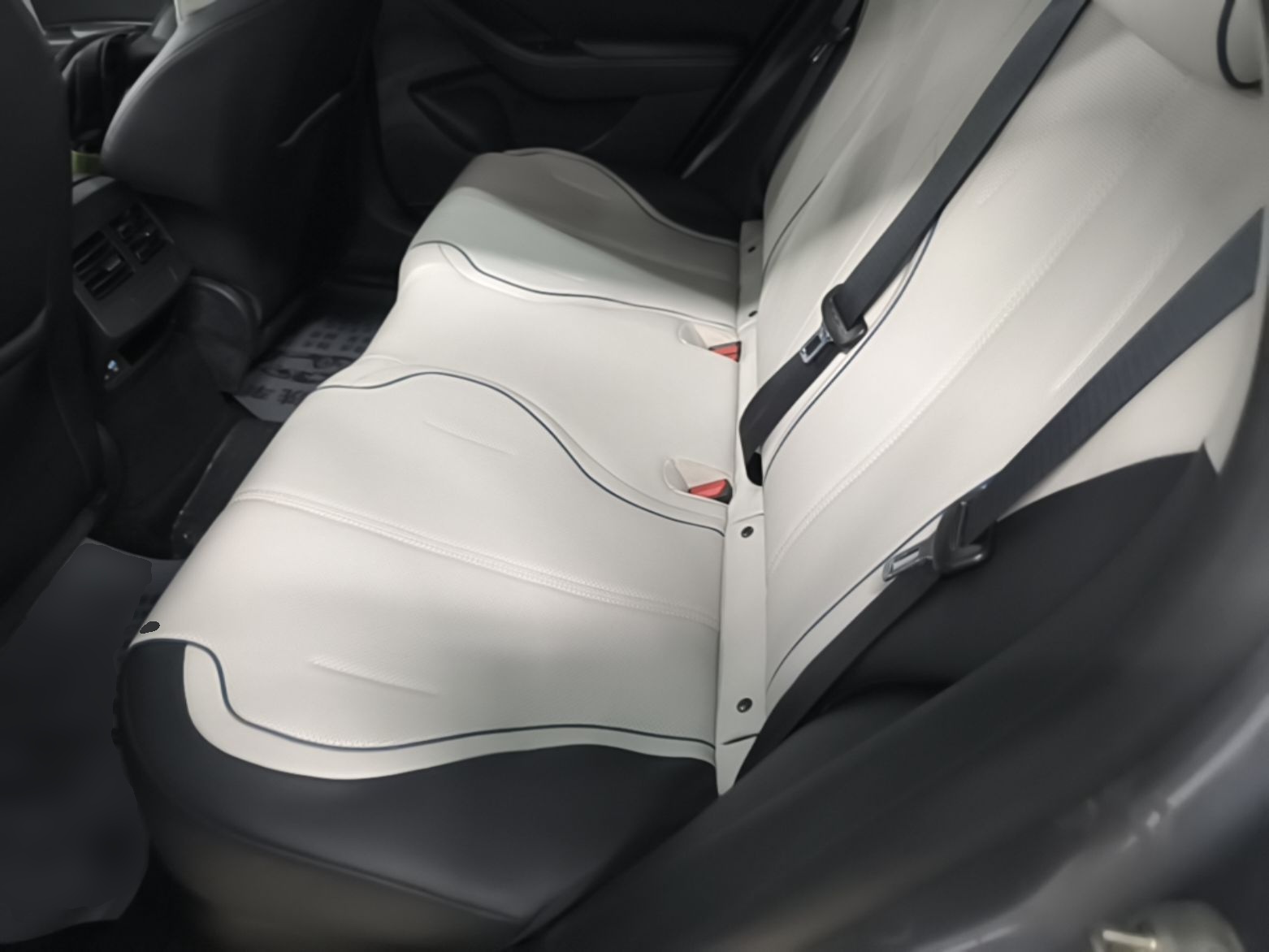 BYD Destroyer 05 2023 Champion Edition DM-i 55KM Luxury Model — снимка 20